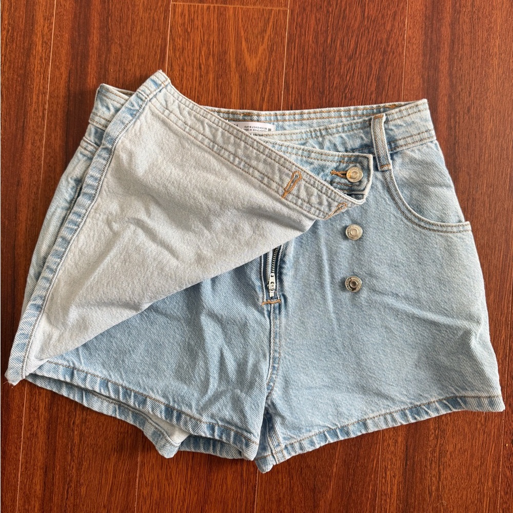 Jean skort - Picture 2 of 4
